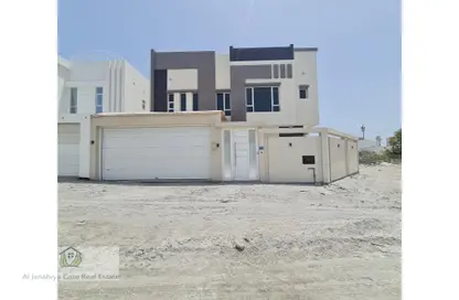 Outdoor Building image for: Villa - 3 Bedrooms - 4 Bathrooms for sale in Arad - Muharraq Governorate, Image 1
