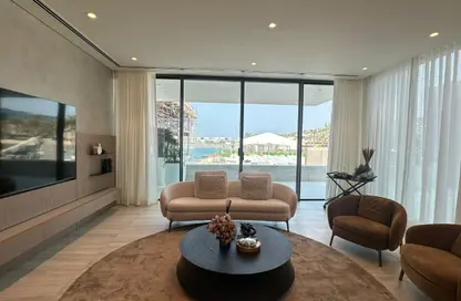 فيلا - 4 غرف نوم - 6 حمامات للبيع في جزيرة الريف - محافظة العاصمة