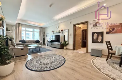 Apartment - 2 Bedrooms - 3 Bathrooms for sale in Al Juffair - Capital Governorate