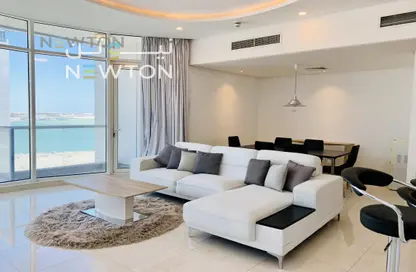 Apartment - 2 Bedrooms - 4 Bathrooms for rent in Al Juffair - Capital Governorate