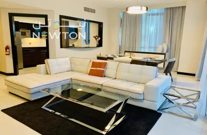 Apartment - 2 Bedrooms - 4 Bathrooms for rent in Al Juffair - Capital Governorate