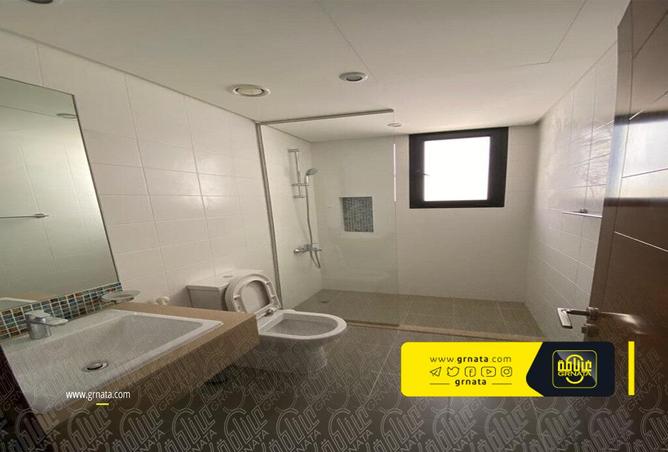 725407 - Property Image 3