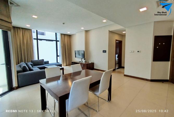 957853 - Property Image 2