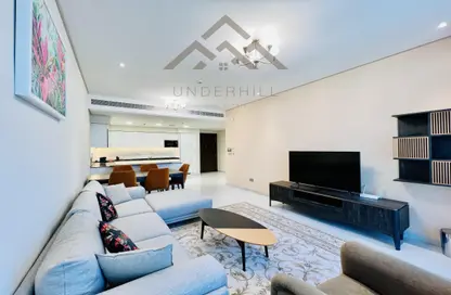 Apartment - 2 Bedrooms - 4 Bathrooms for rent in Al Juffair - Capital Governorate