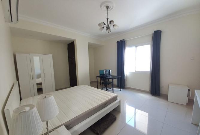 964275 - Property Image 2
