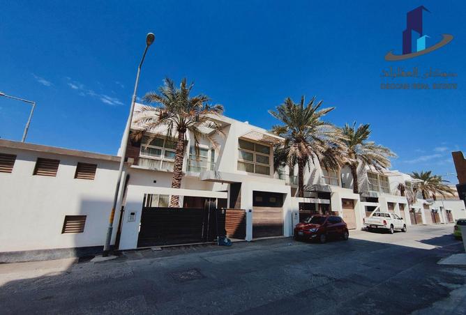 983513 - Property Main Image