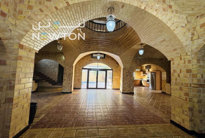 978142 - Property Image 2