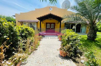 Villa - 4 Bedrooms - 4 Bathrooms for rent in Shakhura - Northern Governorate