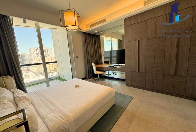 974129 - Property Image 2