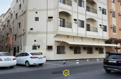 عمارة بالكامل - 8 غرف نوم - 6 حمامات للبيع في الرفاع الشمالي - الرفاع - المحافظة الجنوبية