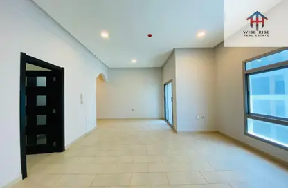 Apartment - 2 Bedrooms - 3 Bathrooms for rent in Janabiya - Northern Governorate