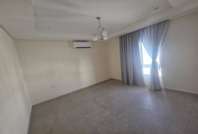 992290 - Property Main Image