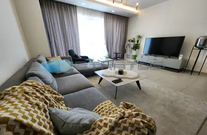 Apartment - 2 Bedrooms - 2 Bathrooms for rent in Al Juffair - Capital Governorate