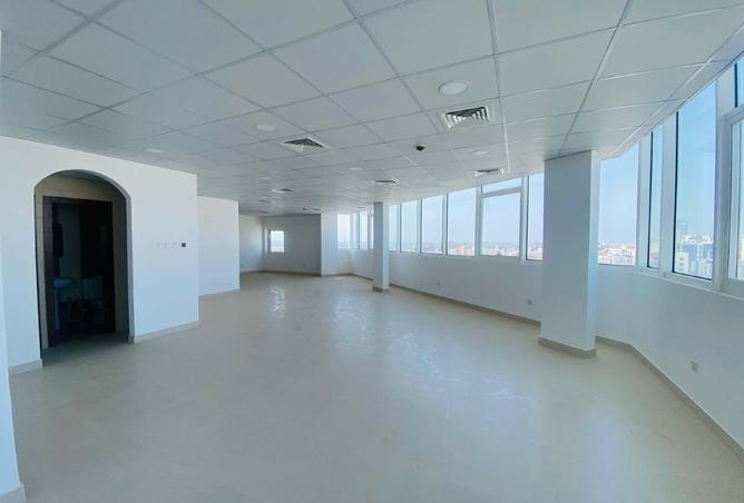 951855 - Property Image 2