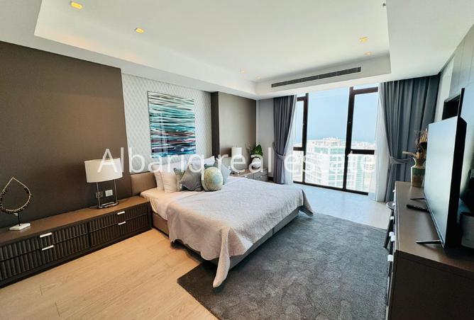 944438 - Property Image 2