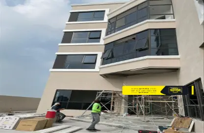 فيلا - 6 غرف نوم - 8 حمامات للبيع في قلالي - المحرق