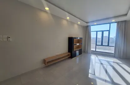 Apartment - 1 Bedroom - 1 Bathroom for rent in Segaya - Manama - Capital Governorate