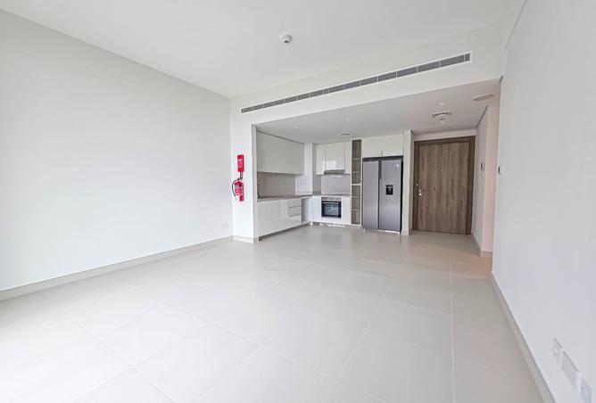 985049 - Property Image 2