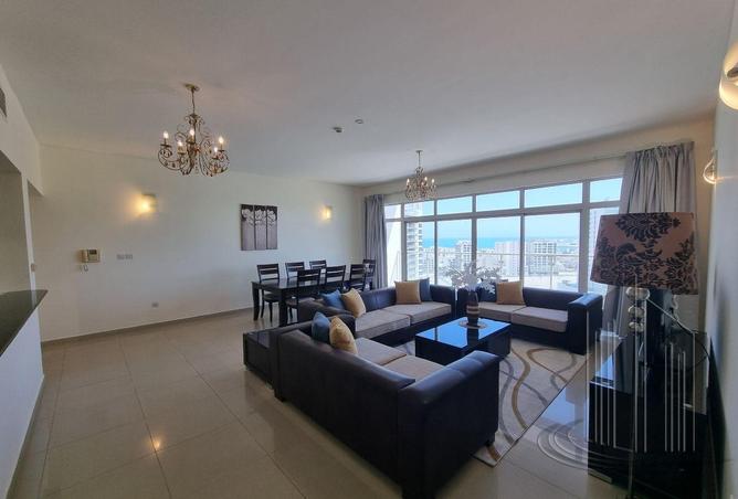 957528 - Property Image 2