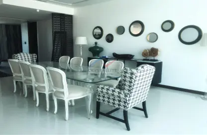 Dining Room image for: Apartment - 4 Bedrooms - 6 Bathrooms for rent in Reef Island - Capital Governorate, Image 1