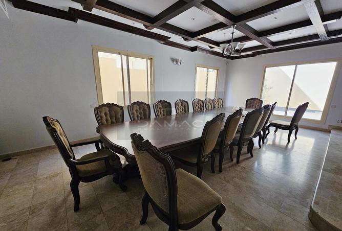 955007 - Property Image 3
