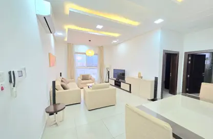 Apartment - 2 Bedrooms - 2 Bathrooms for rent in Um Al Hasam - Manama - Capital Governorate