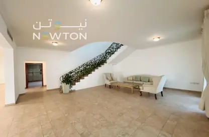 Villa - 3 Bedrooms - 3 Bathrooms for rent in Janabiya - Northern Governorate