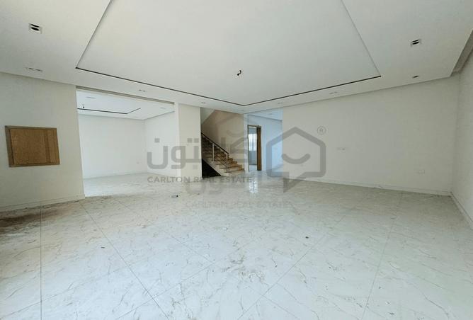 884728 - صورة العقار 3