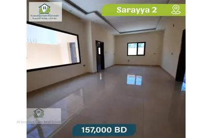 Empty Room image for: Villa - 4 Bedrooms - 5 Bathrooms for sale in Saraya 2 - Bu Quwah - Northern Governorate, Image 1
