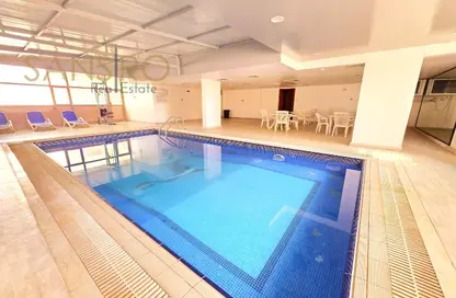 Apartment - 2 Bedrooms - 2 Bathrooms for rent in Sanabis - Manama - Capital Governorate