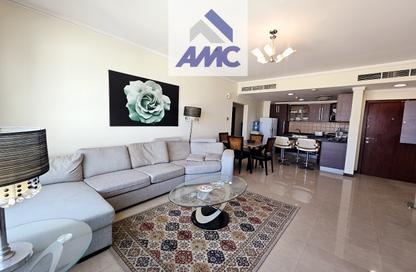 Apartment - 1 Bedroom - 2 Bathrooms for rent in Al Juffair - Capital Governorate