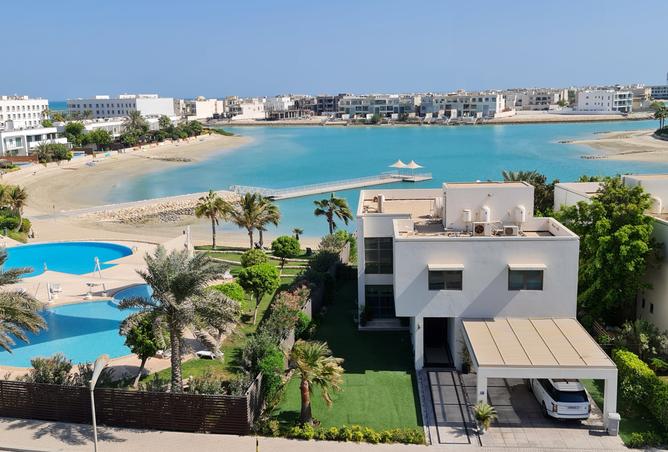 Duplex - 4 Bedrooms - 3 Bathrooms for rent in Tala Island - Amwaj Islands - Muharraq Governorate