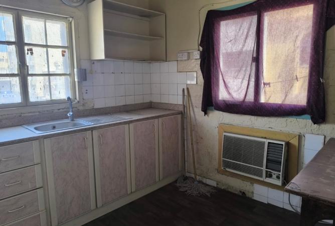 953588 - Property Image 3