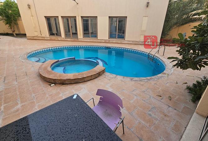 985784 - صورة العقار 3