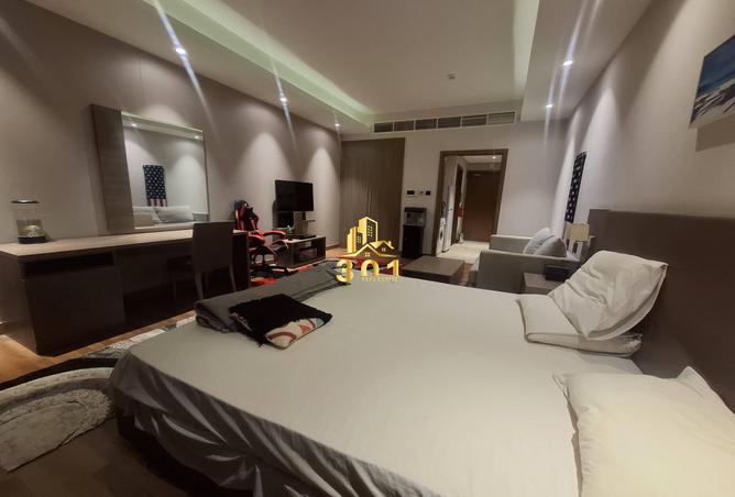 981896 - Property Image 3