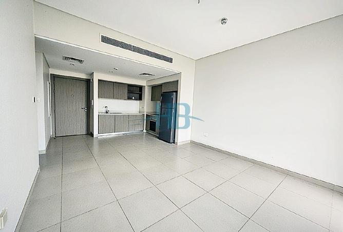 980399 - Property Image 2