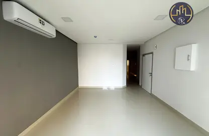Apartment - 2 Bedrooms - 2 Bathrooms for rent in Janabiya - Northern Governorate