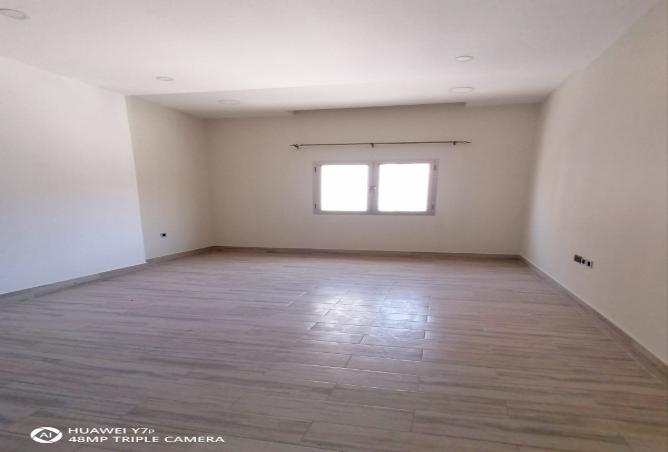 962476 - Property Image 2
