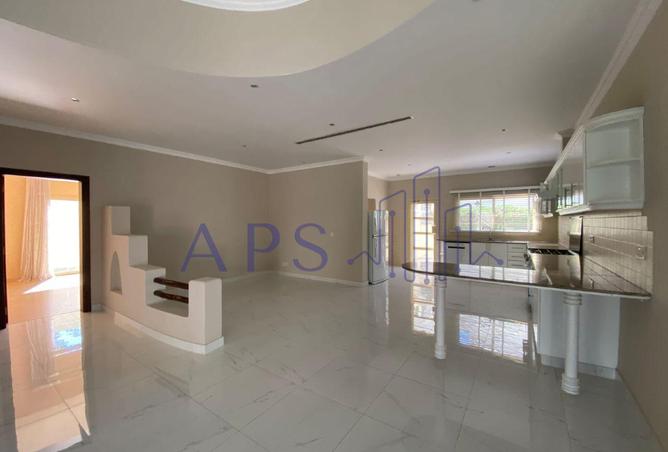 940854 - Property Image 3