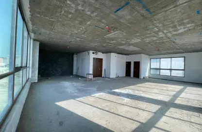 Office Space - Studio - 4 Bathrooms for rent in Al Burhama - Manama - Capital Governorate