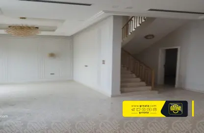 Empty Room image for: Villa - 4 Bedrooms - 5 Bathrooms for sale in Tubli - Central Governorate, Image 1