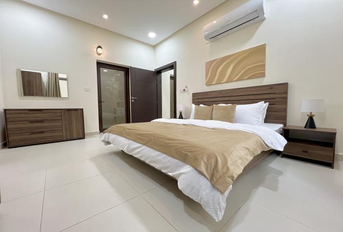 978449 - Property Image 3