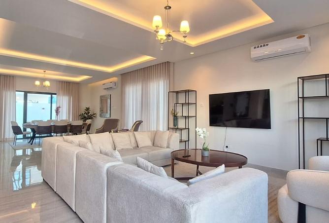 974159 - Property Image 3