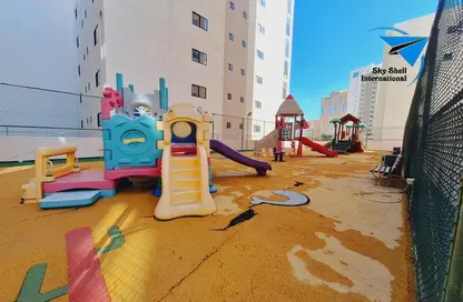 Apartment - 1 Bedroom - 2 Bathrooms for rent in Al Juffair - Capital Governorate