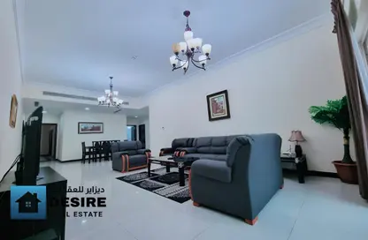 Apartment - 2 Bedrooms - 2 Bathrooms for rent in Al Juffair - Capital Governorate