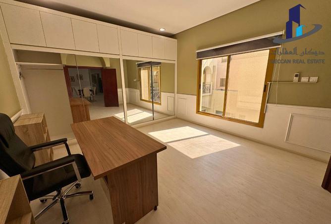 968515 - Property Image 2