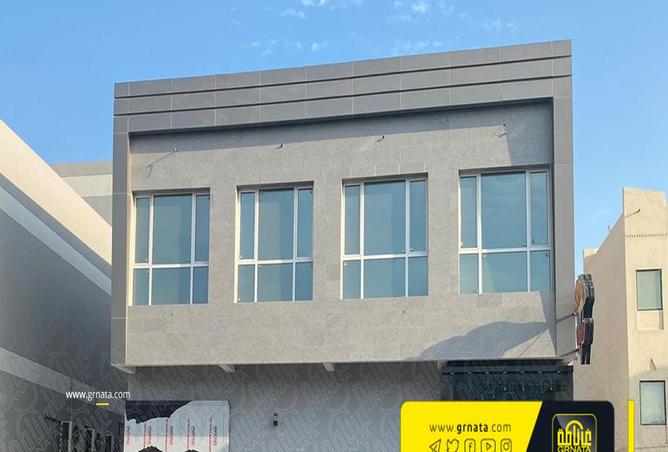 721584 - Property Image 2