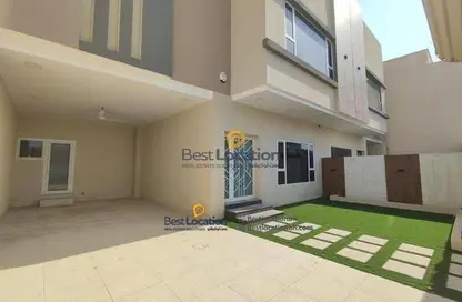 Villa - 4 Bedrooms - 5 Bathrooms for sale in Tubli - Central Governorate