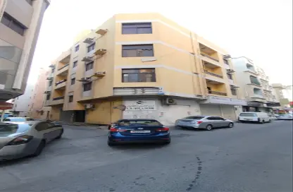Whole Building - Studio - 7+ Bathrooms for sale in Exhibition Road - Hoora - Capital Governorate