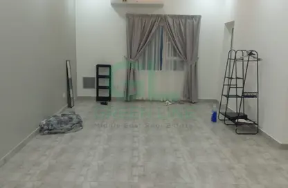 Apartment - 1 Bedroom - 2 Bathrooms for rent in Janabiya - Northern Governorate